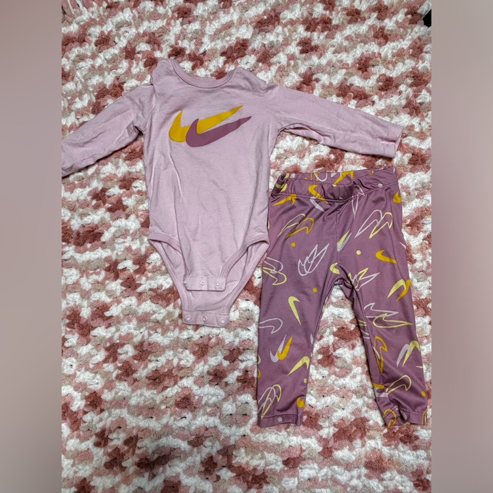 Nike matching set